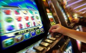Aplikasi mobile bali777 menampilkan Top Trend Gaming
